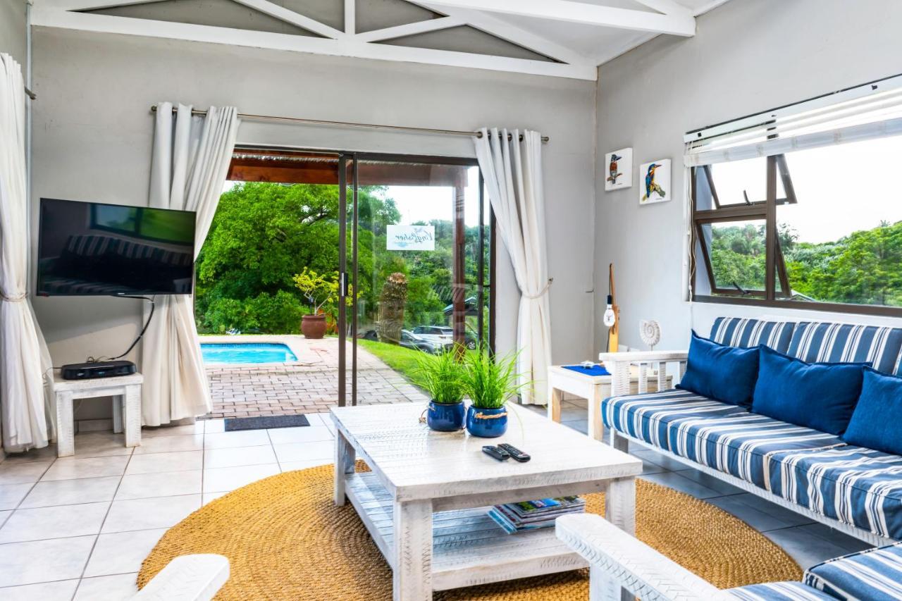 Kingfisher Lakeside Retreat Trafalgar Dış mekan fotoğraf
